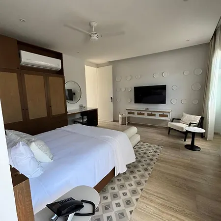 Casa Continental Hotel Boutique & Suites - Adults Only Mérida Exterior photo